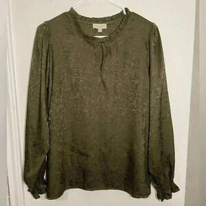 Status by Chenault Green Long Sleeve Ruffle Neck Satin Jacquard Blouse Size M